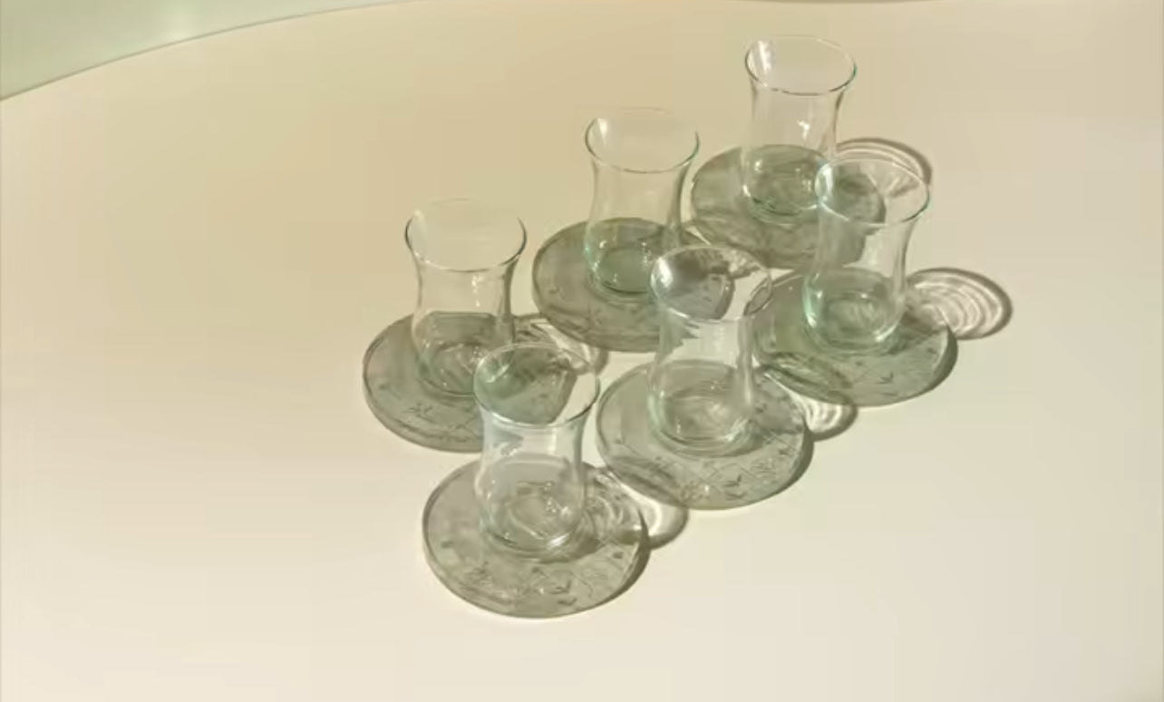 Tea cups plate with jade prints